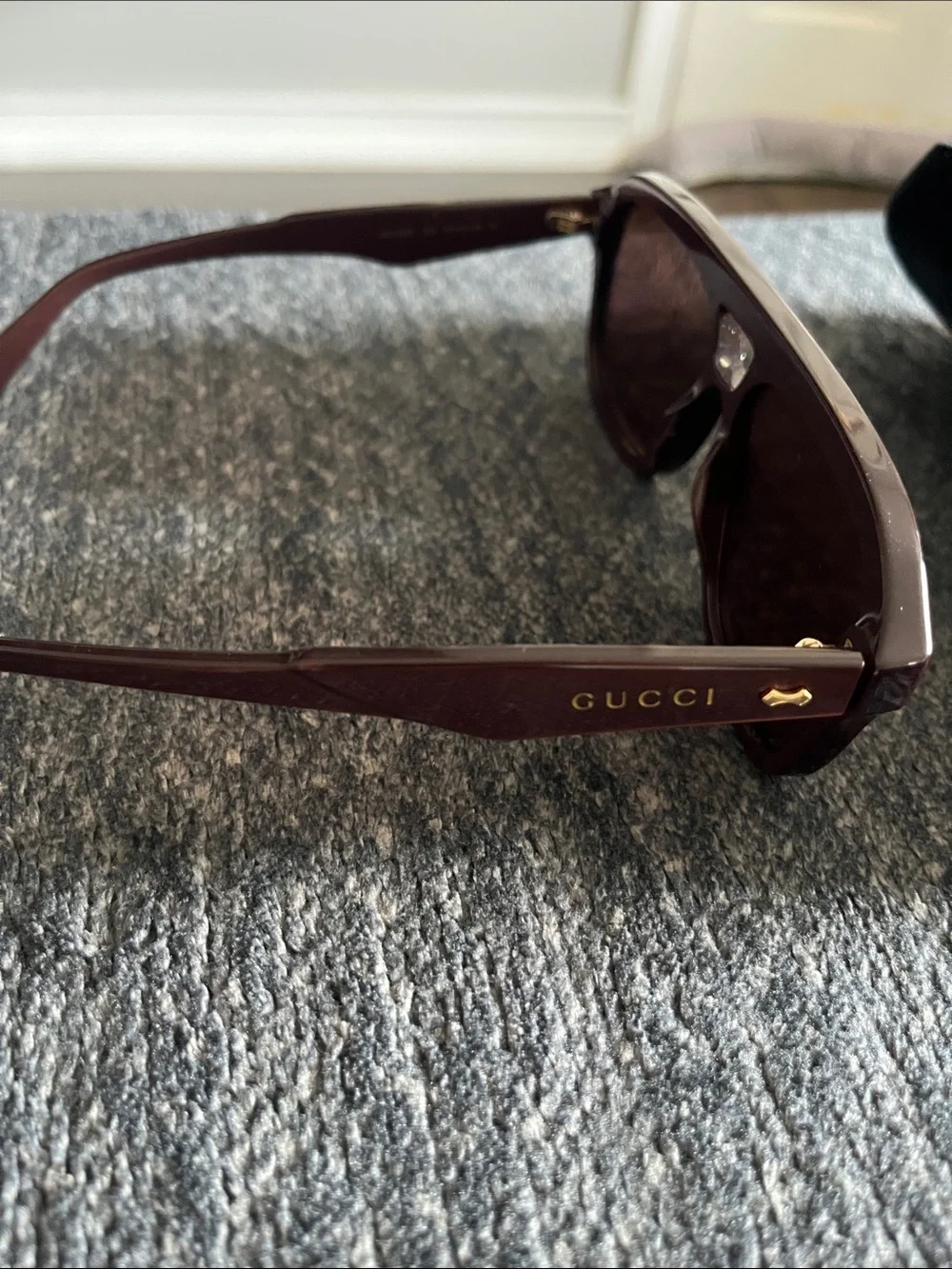 Gucci Women’s Brown Frame Sunglasses with Black Lenses and Gold Accents